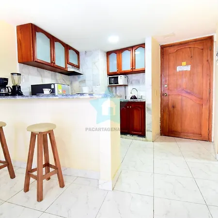 Apartamento Vista Al Mar - Piso 18 Apartment *
